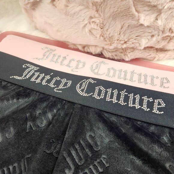 2X {Juicy Couture} Velvet Sleep Shorts - Picture 3 of 3